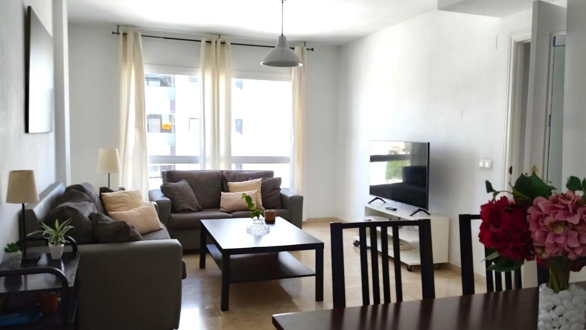 Teatinos Apartment Malaga